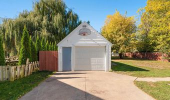 217 S LEE St, Appleton, WI 54915