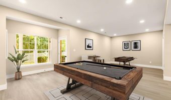 43621 DUNHILL CUP Sq, Ashburn, VA 20147