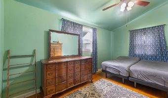 122 S Edgehill Ave, Austintown, OH 44515