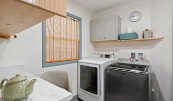 1009 E 5th St, Anaconda, MT 59711