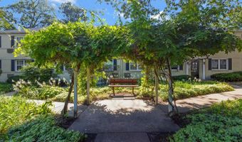 4352 N PERSHING Dr #43522, Arlington, VA 22203