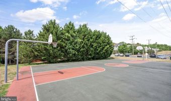 6731 DOROTHY GILES Ct, Alexandria, VA 22315