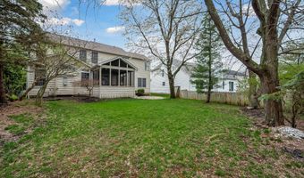 5845 Pine Wild Dr, Westerville, OH 43082