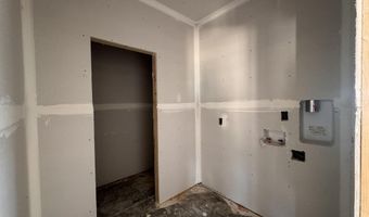 274 Rough Ridge Trl 33, Aberdeen, NC 28315