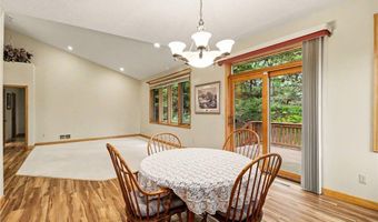13009 Garvin Brook Ln, Apple Valley, MN 55124
