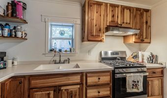612 LOVERS Ln, Aztec, NM 87410