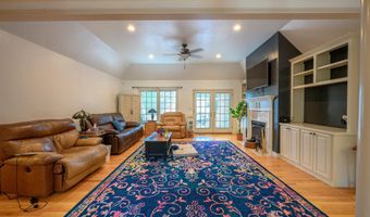 25 Aberdeen Dr, Batesville, AR 72501
