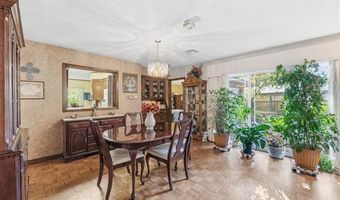 633 Cherry Ln, Bartlesville, OK 74003