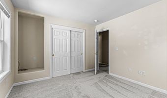 835 Blackberry Ln, Ashland, OR 97520