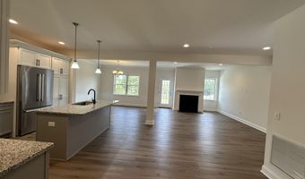 260 Keswick Dr, Blakeslee, PA 18610