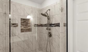 185 Lee Path, Acworth, GA 30102