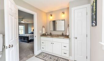 6 Eagle Perch Dr 9, Boscawen, NH 03303