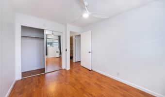 46-271 Kahuhipa St 301, Kaneohe, HI 96744