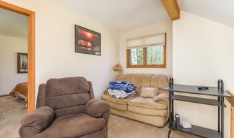 143 Longfellow Cir, Albrightsville, PA 18210