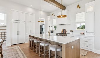122 Sawgrass Dr, Heath, TX 75032