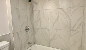 11 E 37TH St 3, Bayonne, NJ 07002