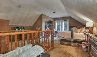 9806 Salem Rd, Athens, OH 45701