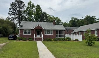 422 E Savannah St, Calhoun Falls, SC 29628