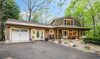17 Point Ln, Arcadia, IN 46030
