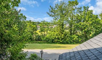19 W Illinois Ave, Absecon, NJ 08201