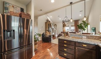1566 Mills St, Alcoa, TN 37701