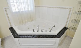 604 AVENUE A, Bayonne, NJ 07002