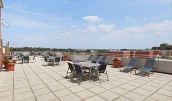 1001 N VERMONT St 804, Arlington, VA 22201