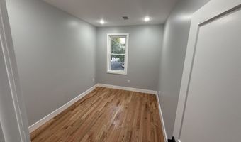 92 E 25TH St 1, Bayonne, NJ 07002