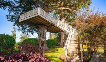 32550 Navarro Ridge Rd, Albion, CA 95410
