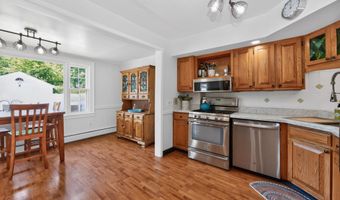 187 S Main Ave, Albany, NY 12208