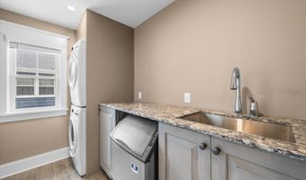 2958 Avalon Ave, Avalon, NJ 08202