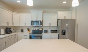 516 Churchill Downs St SE, Albany, OR 97322