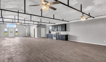 990 Doss Rd, Millsap, TX 76066