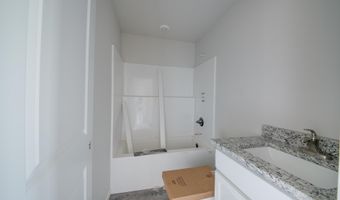 111 LLOYD HENDERSON Rd, Beebe, AR 72012