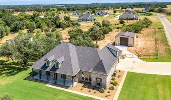 109 N Silver Saddle Trl, Weatherford, TX 76087