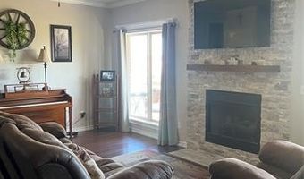 5817 Woodland Rd, Bartlesville, OK 74006