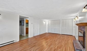 10 Meadowbrook Rd, Auburn, MA 01501