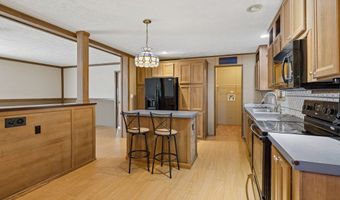 89 Poplar Dr, Beech Grove, TN 37018