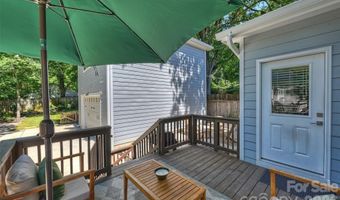 1617 Hawthorne Ln, Charlotte, NC 28205