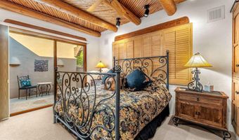 1084 N BOULDER Dr, Carefree, AZ 85377