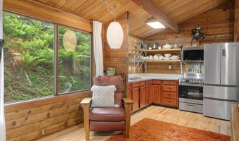 10251 Ridgview Ter, Birkenfeld, OR 97016