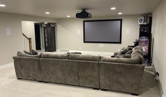 6860 W DESIGN Dr, Appleton, WI 54942