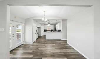 9404 Crow Ln, Adkins, TX 78101