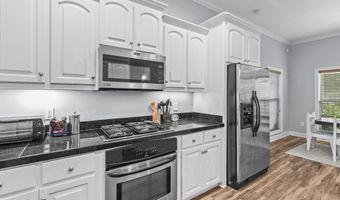 301 Kitty Hawk Cir, Brandon, MS 39047