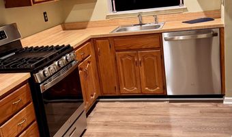 25 Janet Cir F, Bridgeport, CT 06606