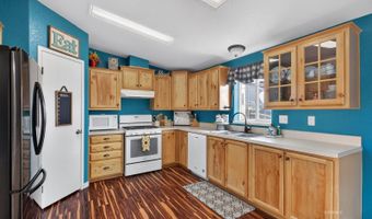 440 Kayci Ave, Battle Mountain, NV 89820