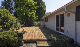 19565 SW Southview Pl, Aloha, OR 97078