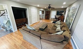18335 Westwood Dr, Abingdon, VA 24211