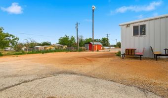 1801 Commercial Ave, Anson, TX 79501