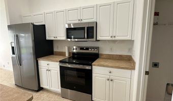 122 NW 15th Ter, Cape Coral, FL 33993